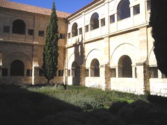 Sardón de Duero (Valladolid). Abadía de Santa María de Retuerta