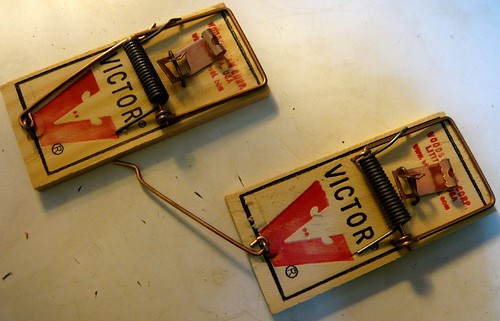Photo of Mousetraps by Flickr user 