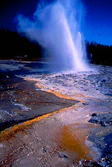  Yellowstone National Park, Nature's Geologic Wonder