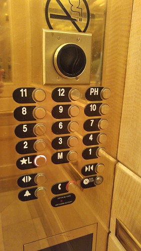 Elevator at the Hilton Checkers