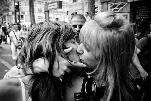 Lesbian & Gay Pride (144) - 28Jun08, Paris (France)