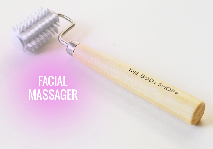 The Body Shop Facial Massager 02