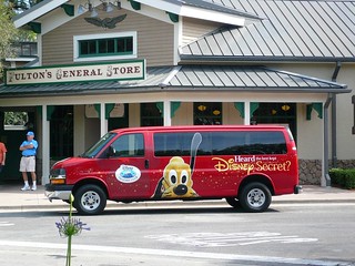 Vehicle wraps and graphics that attract kids