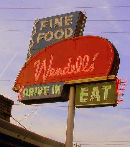 Wendell Smith's Restaurant sign