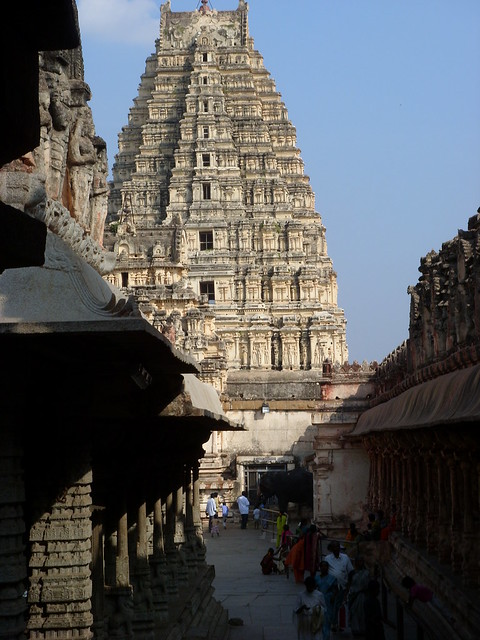 Los templos Vímana, en India ...