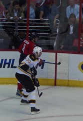 2010-0405 Caps v Bruins