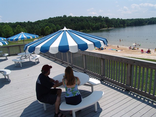 Lake Anna State Park Snack Bar and Beach