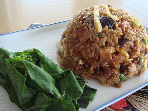 Glutinous Fried Rice With Cured Meat