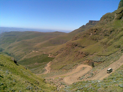 Sani Pass. Photo courtesy of flickr Creative Commons: http://www.flickr.com/photos/alternativeroute/2426869491/