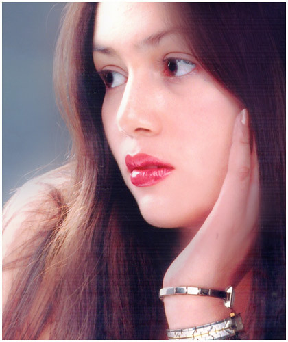 Myanmar Model Christina
