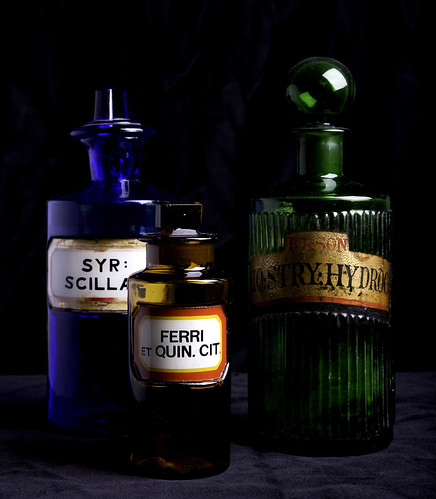 Apothecary_jars_modified2