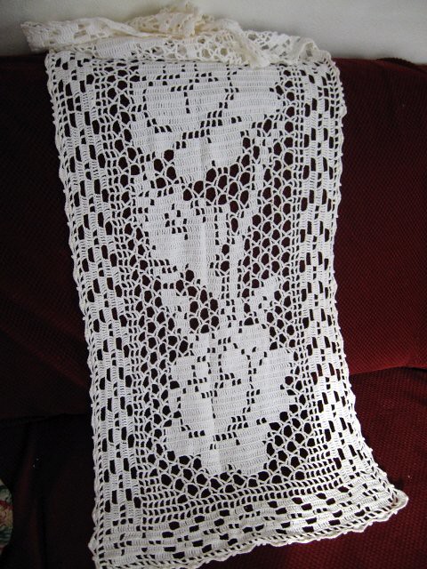 fillet   Flickr runner table   patterns crochet   crochet Photo patterned rose runner easy crochet