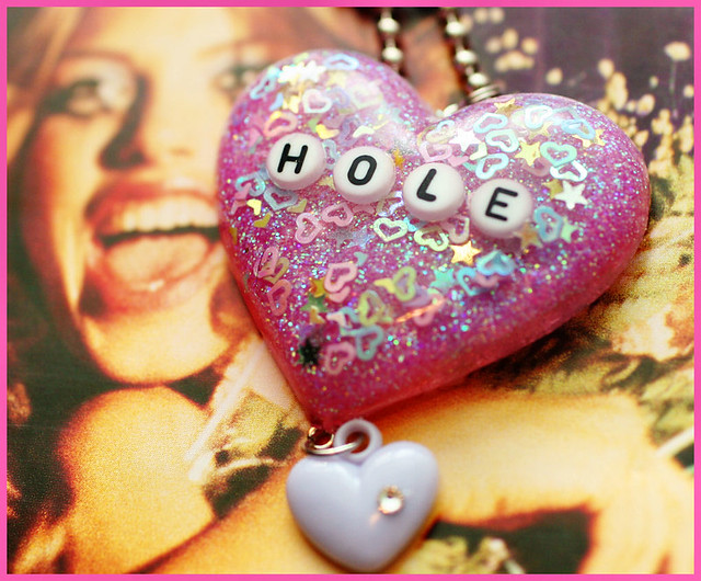 Miss World - HOLE resin necklace