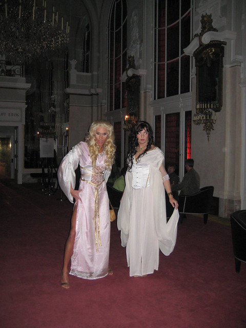 Janka und Sheila als Aleera und Verona aus Van Helsing