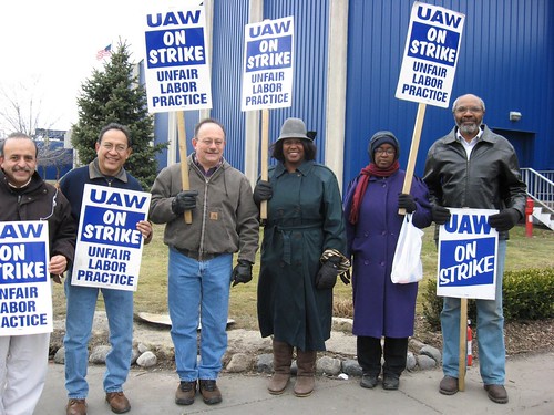 Abayomi Azikiwe, editor of the Pan-African News Wire, on right, with the MECAWI solidarity team which supported the UAW strike against American Axle. This photo was taken on Sunday, March 16, 2008. (Photo: Alan Pollock). by Pan-African News Wire File Photos