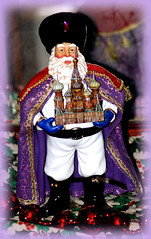 Nutcrackers, Figurines and Dolls