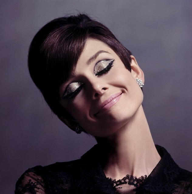 Annex - Hepburn, Audrey (How to Steal a Million)_04
