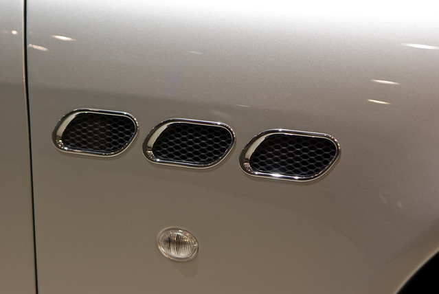 Silver Maserati Quattroporte Driver Side Vents