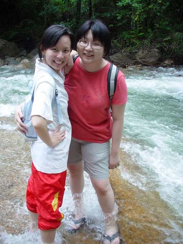 Chiling Falls, Selangor - 07 - Suanie with Fireangel