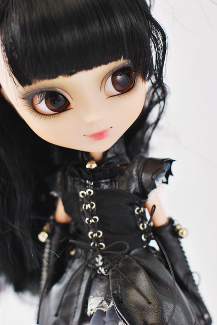 Some pictures I took of Pullip Yuki today Isn't she beautiful