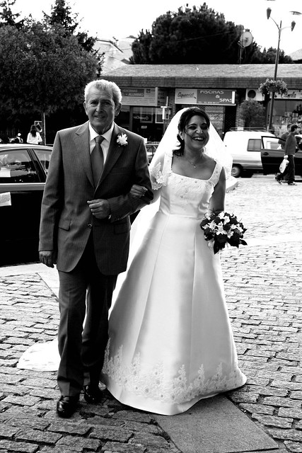 Spanish Wedding The Bride and her Father arriving at the church