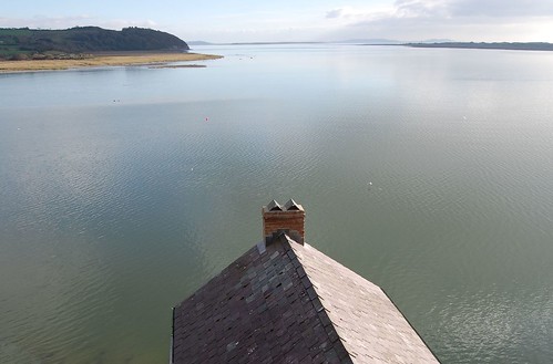 View over Dylan Thomas' boathouse to the estuary