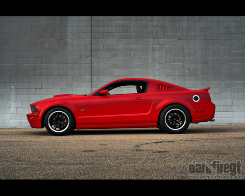 Download de 2007 Mustang GT Wallpaper HDR