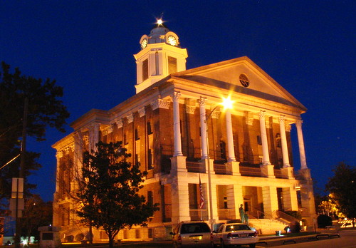 Bedford Co. Courthouse #1 at dusk