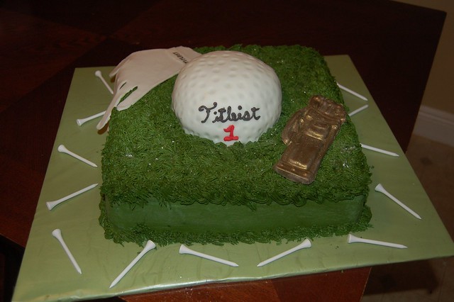 golf grooms cake