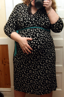 another belly shot, another maternity dress from Target (March 14th)