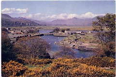 Old Photos of Tremadog, Porthmadog & other local areas.Look under sets for categories of old photos e.g. harbour scenes,carnival scenes, etc