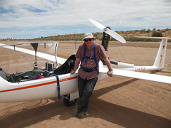 Gliding, Bitterwasser, Namibia 2008