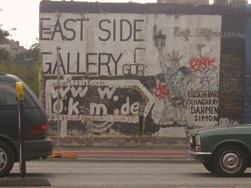 East Side Gallery by lpelo2000