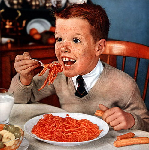 Seriously who eats hot dogs with spaghetti Spaghetti trap Davearoni