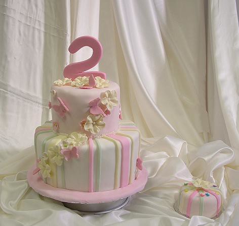 Birthday Cake Photo on Pink 2nd Birthday Cake   Flickr   Photo Sharing