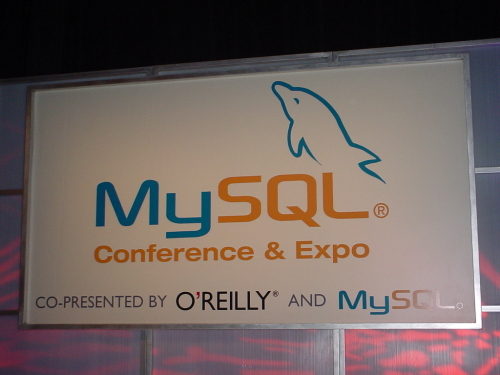 MySQL Banner: Keynote stage