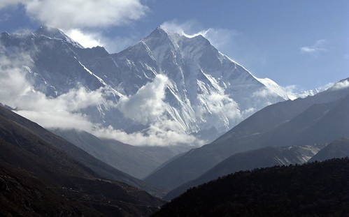 mount everest is the highest mountain on the earth