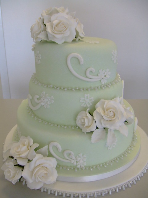 Vintage wedding cake by wwwcakechestercouk Inspired by the vintage style 
