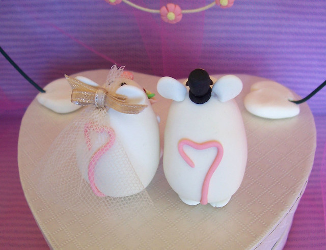 Customcute white mice wedding cake toppers topolini statuine per torte 