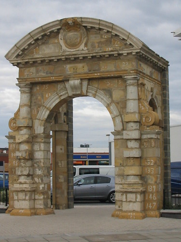 Middlesbrough, North Riding Infirmary Arch