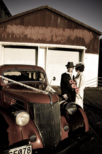 Hi Res 1930s themed wedding Such an awesome car and so cool how it fits 