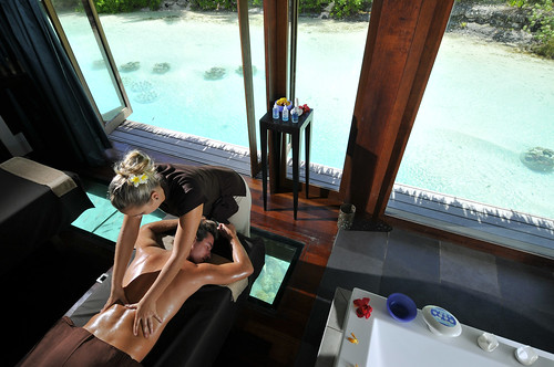 Overwater Spa suite Deep Ocean Spa InterContinental Bora Bora Resort & Thalasso Spa