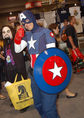 Comic Con 09: Ultimate Captain America
