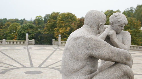 Father talking to son at the Vigeland Statue Park
