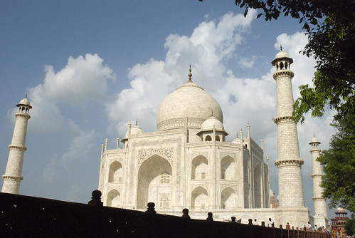 Taj Mahal by Shooting Paradise
