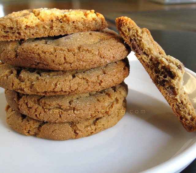 peanut butter-chocolate chunk cookies