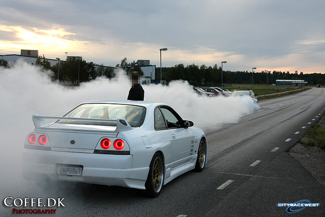 Is it illegal to own a nissan skyline #9