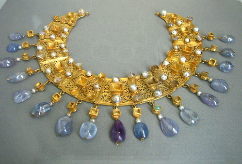 Gold & Sapphire Necklace - Altes Museum, Berlin by noriko.stardust