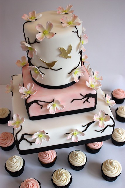Dogwood Blossom Wedding Cake with Cupcakes