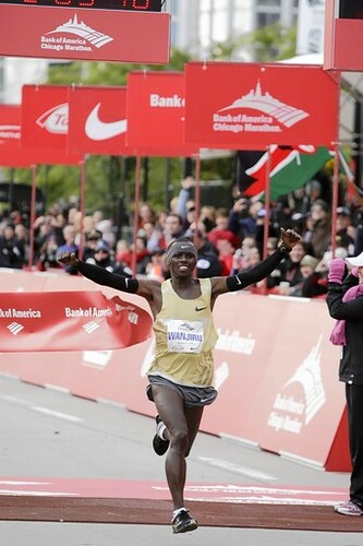 Wanjiru y Shobukhova repiten victoria en el Maratón de Chicago